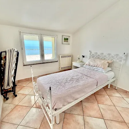 Igea Terrace 180 Sea View And Total Relaxation בלריה-איגאה מרינה